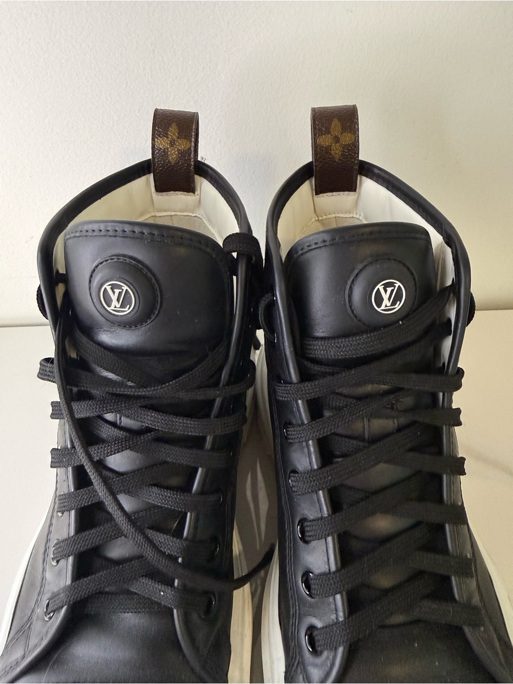 Louis Vuitton LV Squad Black Leather High Top Sneakers 39.5 - Picture 6 of 9